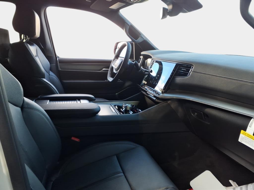 new 2025 Jeep Wagoneer car, priced at $69,442