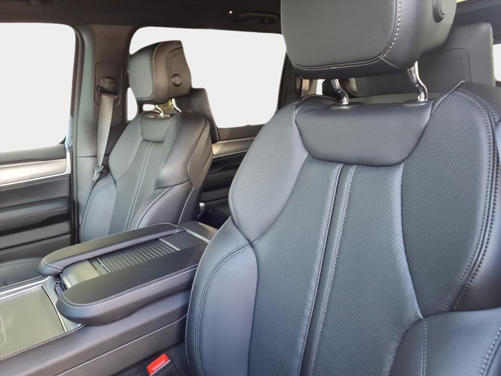 new 2025 Jeep Wagoneer car, priced at $69,442