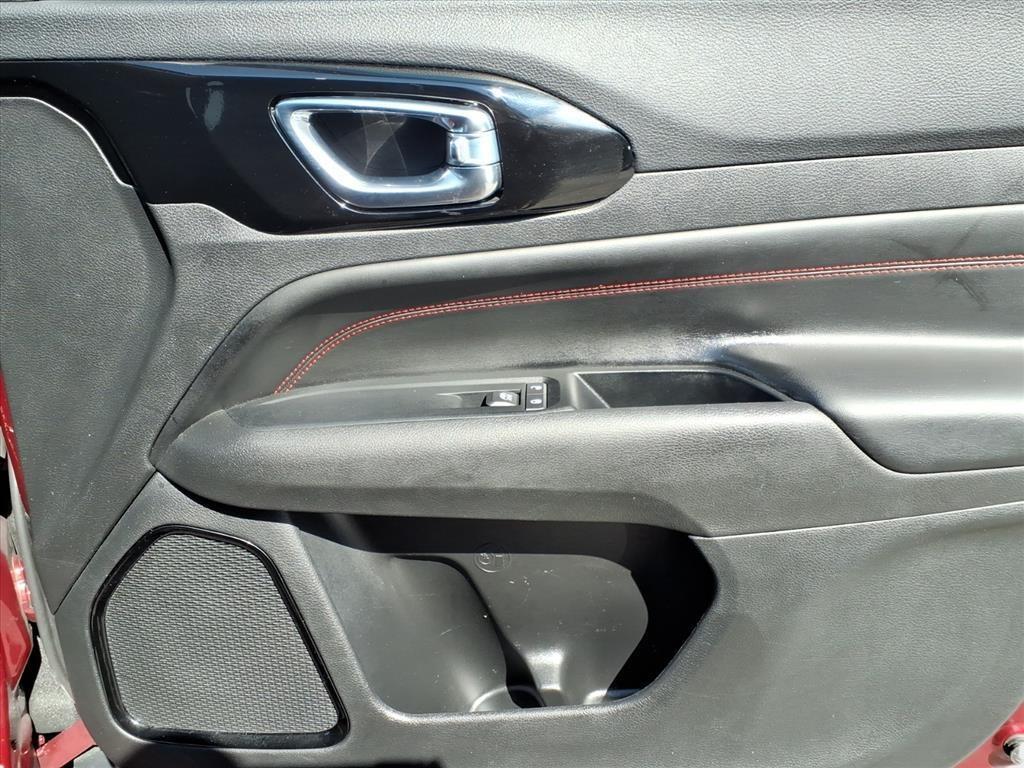 used 2022 Jeep Compass car, priced at $19,400