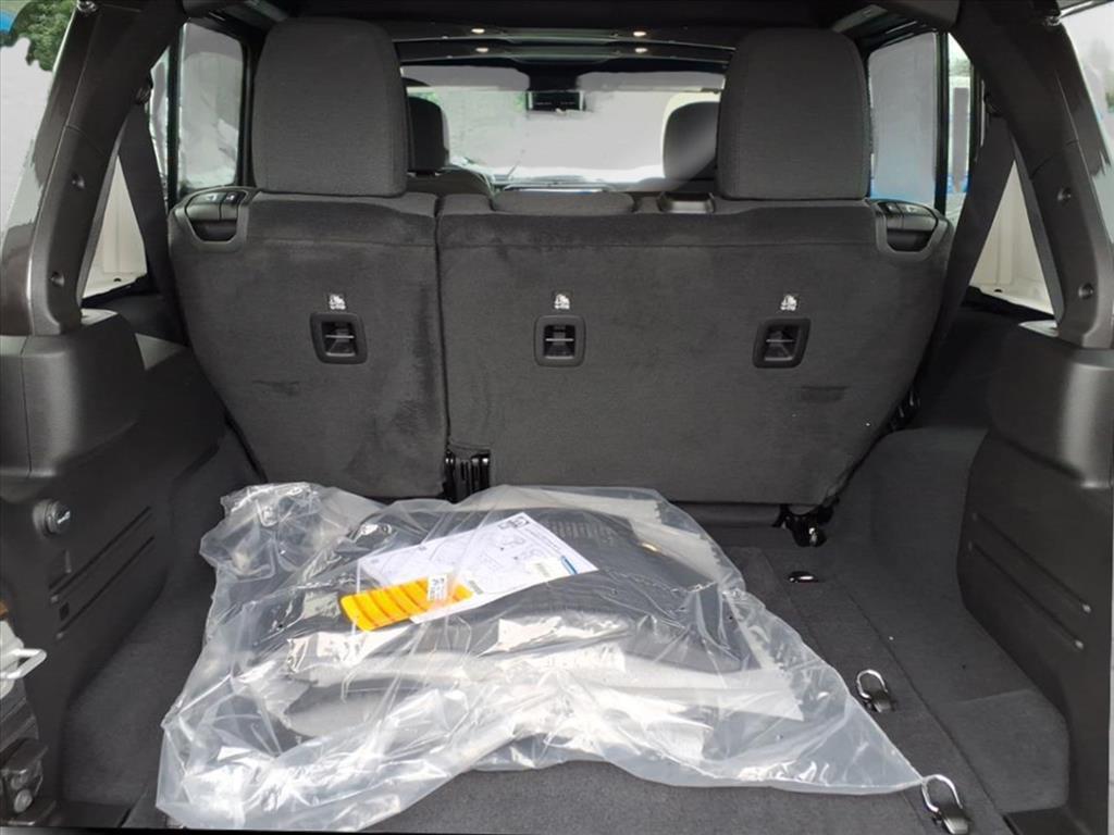 new 2025 Jeep Wrangler car, priced at $47,322