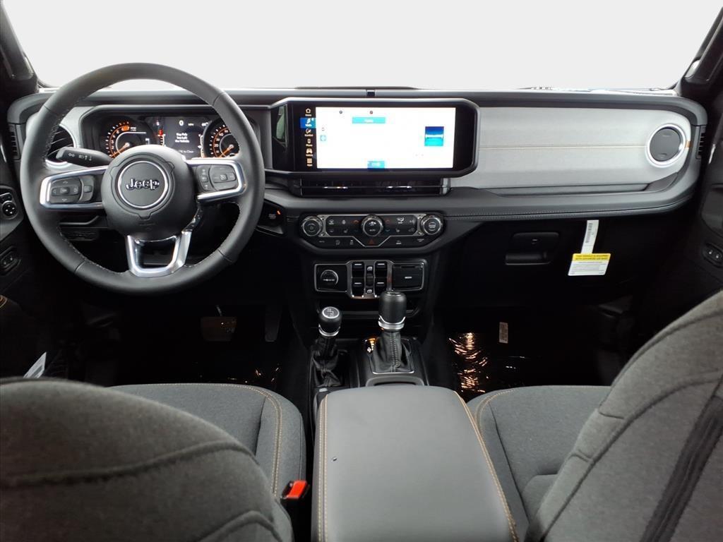 new 2025 Jeep Wrangler car, priced at $47,322