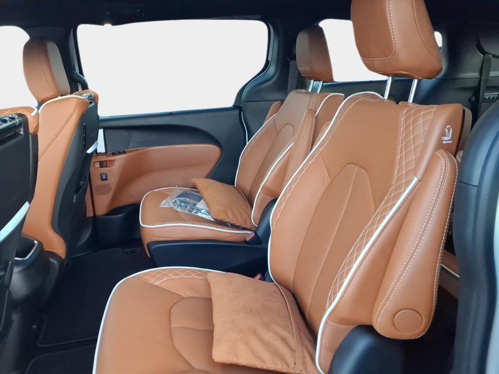 new 2026 Chrysler Pacifica car, priced at $45,390