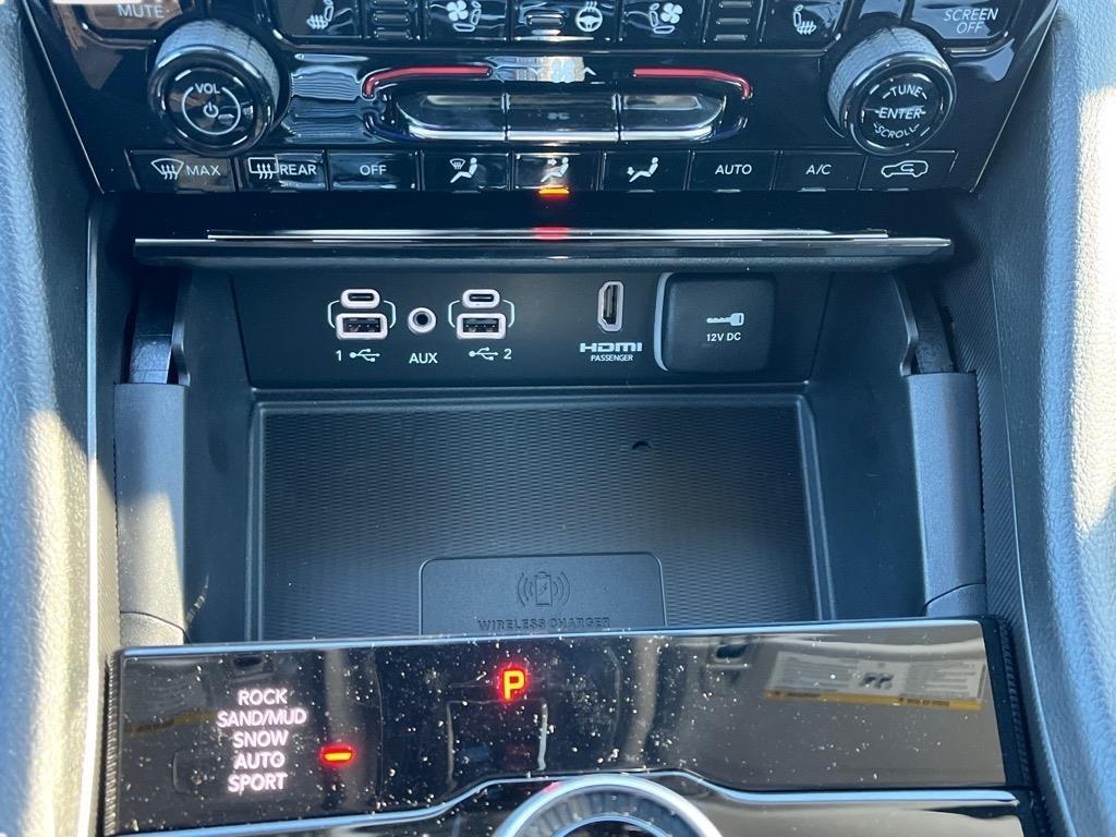 new 2024 Jeep Grand Cherokee 4xe car, priced at $51,055