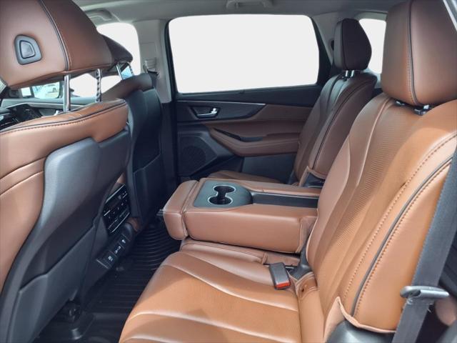 used 2023 Acura MDX car, priced at $44,500