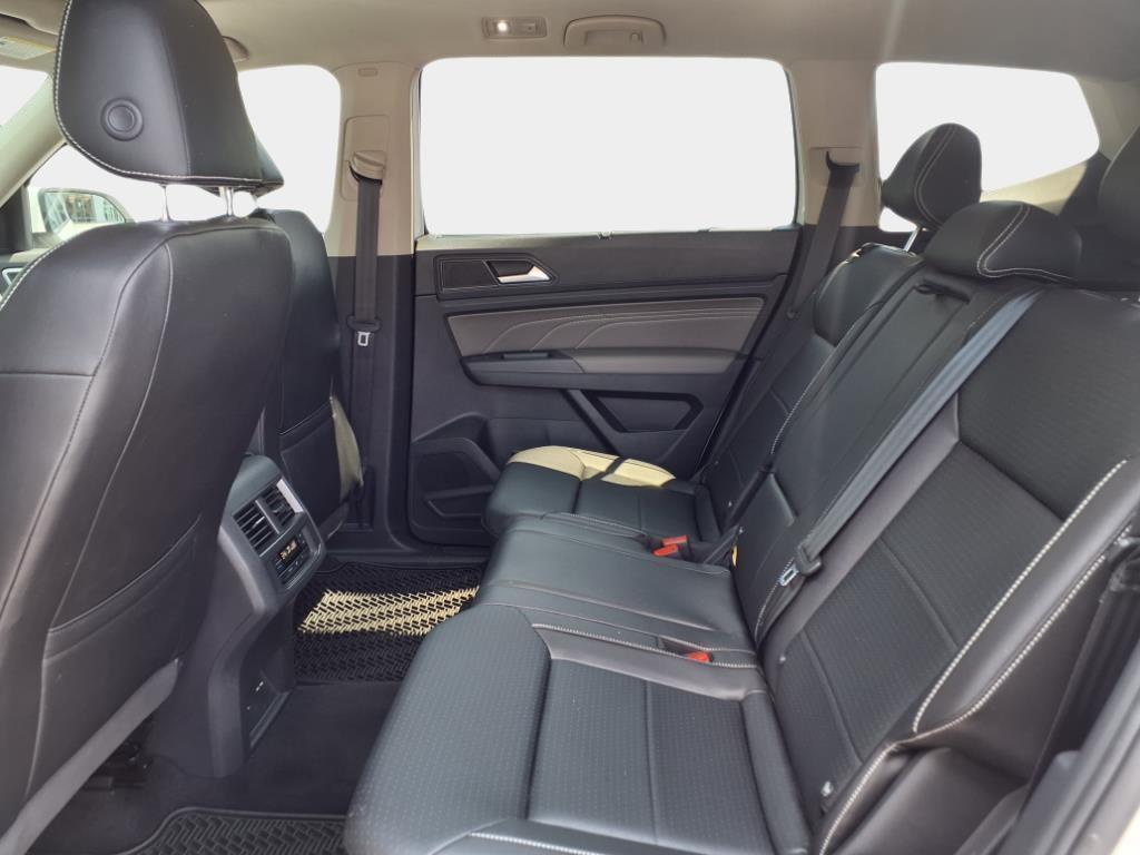 used 2021 Volkswagen Atlas car, priced at $26,900
