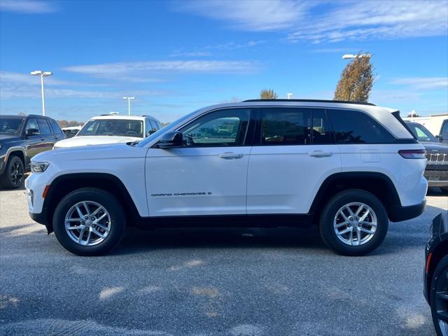 new 2025 Jeep Grand Cherokee car, priced at $35,922