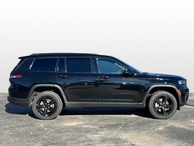 new 2024 Jeep Grand Cherokee L car, priced at $44,220