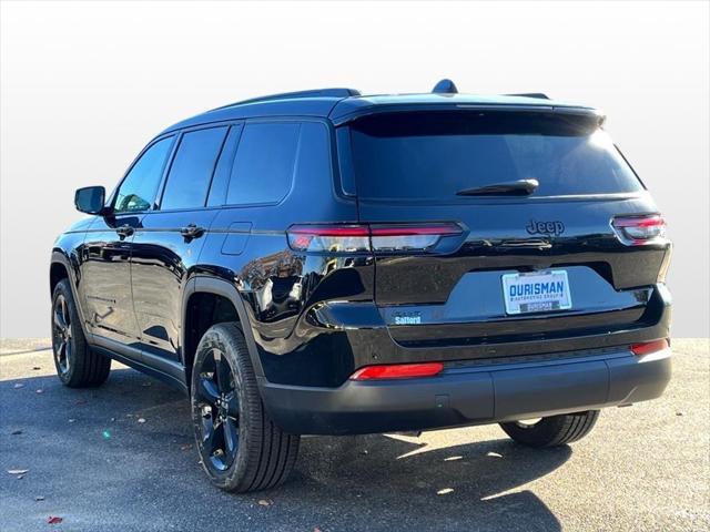 new 2024 Jeep Grand Cherokee L car, priced at $44,220