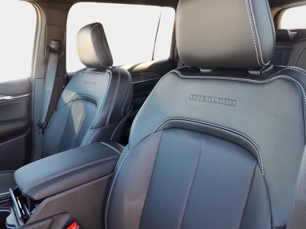 new 2025 Jeep Grand Cherokee L car, priced at $49,121