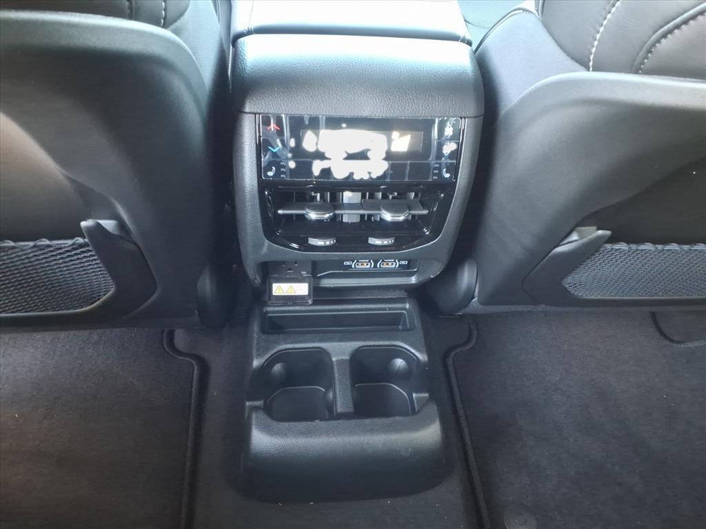 new 2025 Jeep Grand Cherokee L car, priced at $49,121