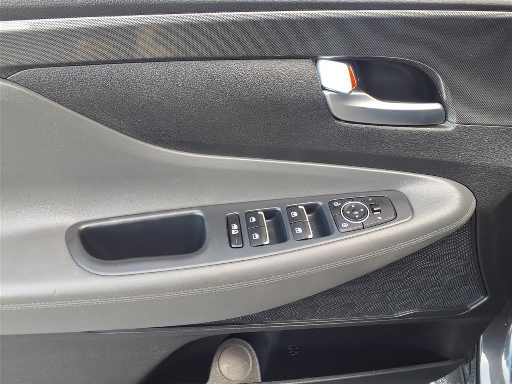 used 2023 Hyundai Santa Fe car, priced at $17,900