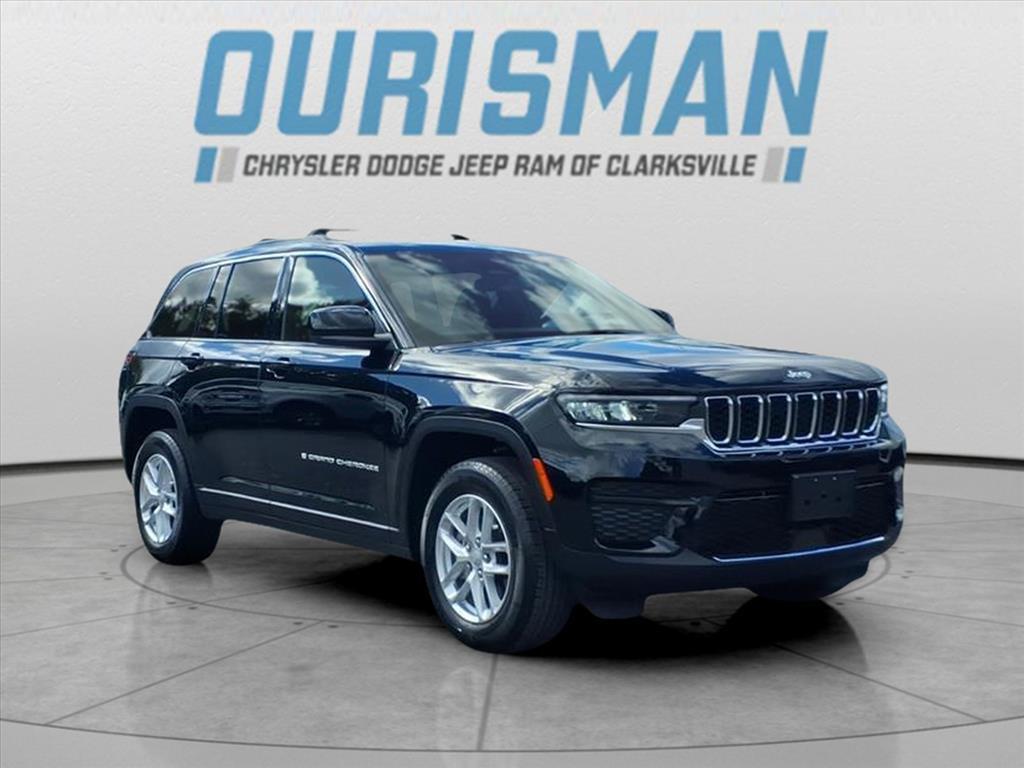 used 2025 Jeep Grand Cherokee car, priced at $33,799