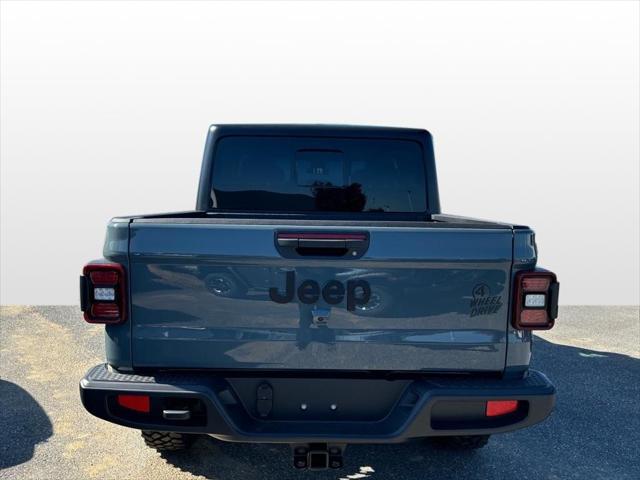 new 2024 Jeep Gladiator car, priced at $43,761