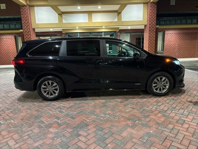 used 2021 Toyota Sienna car, priced at $33,500