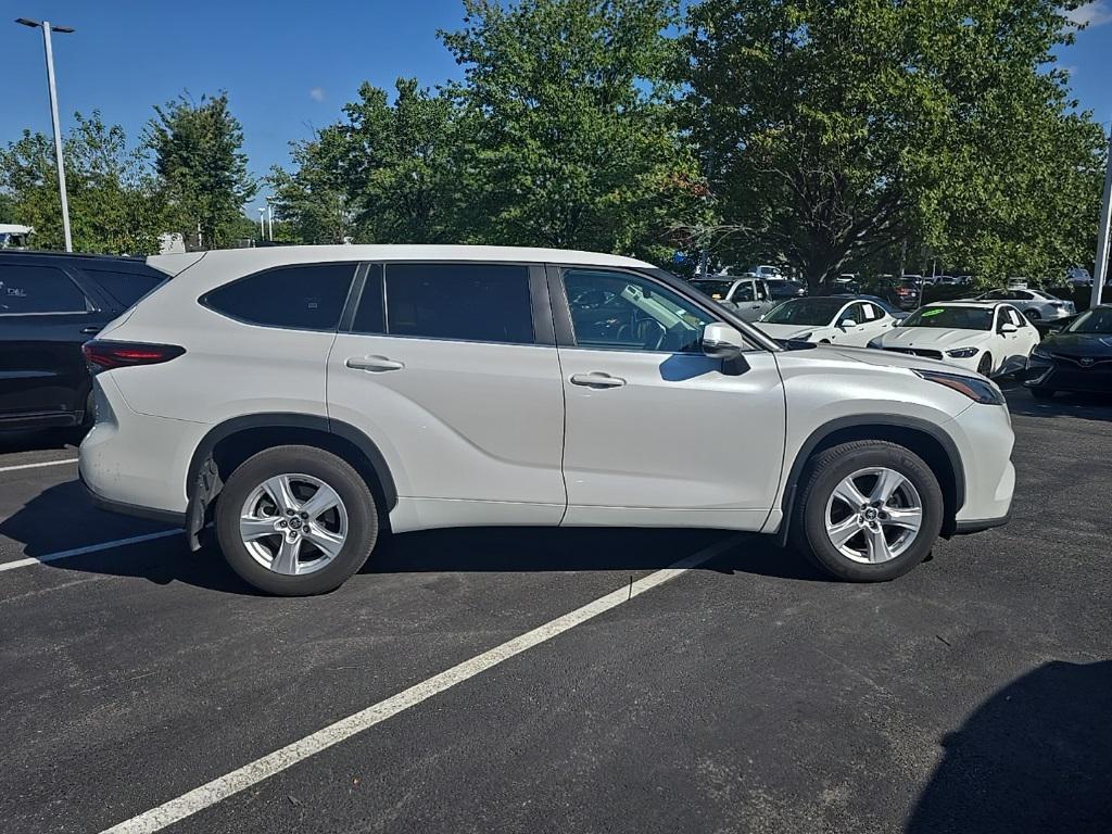 used 2024 Toyota Highlander car, priced at $35,951