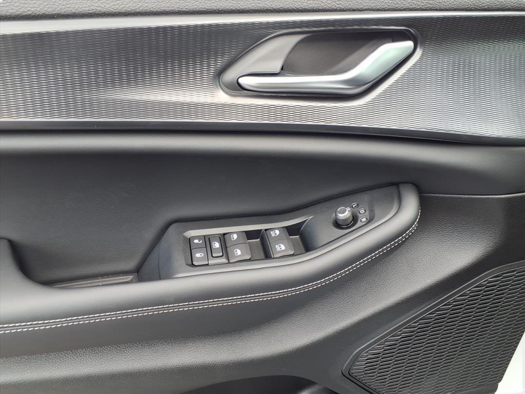 new 2025 Jeep Grand Cherokee car, priced at $34,040