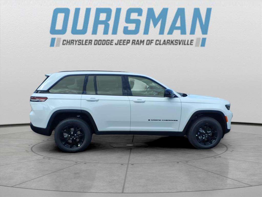 new 2025 Jeep Grand Cherokee car, priced at $34,040