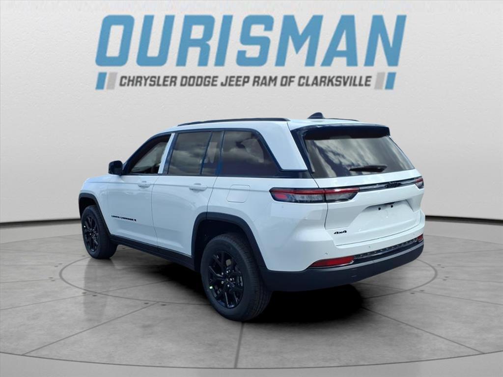 new 2025 Jeep Grand Cherokee car, priced at $34,040