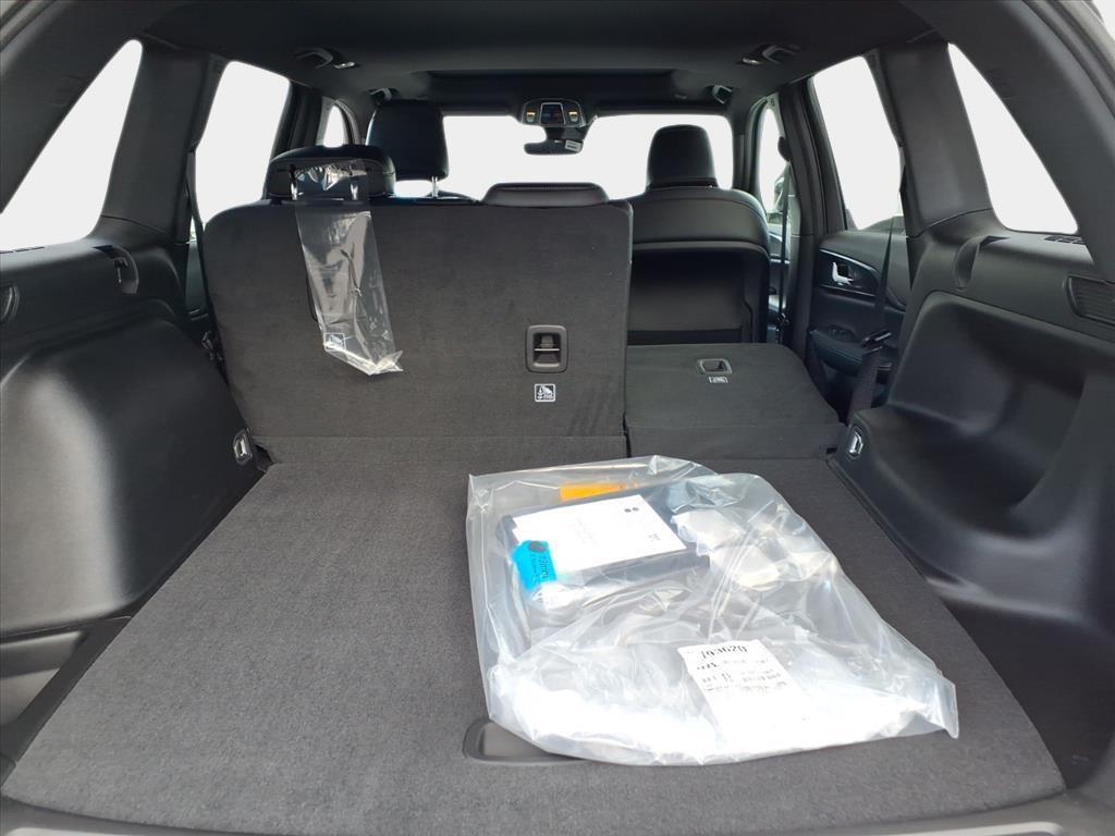 new 2025 Jeep Grand Cherokee car, priced at $34,040