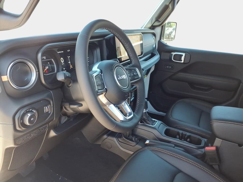 new 2025 Jeep Wrangler car, priced at $49,312