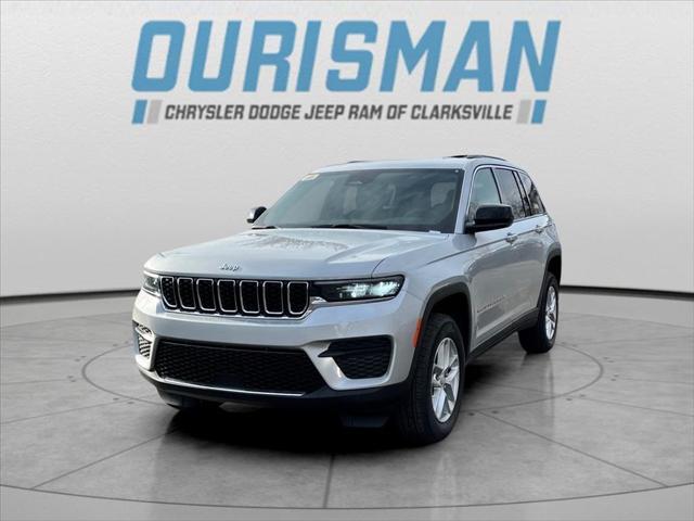 new 2025 Jeep Grand Cherokee car, priced at $37,073