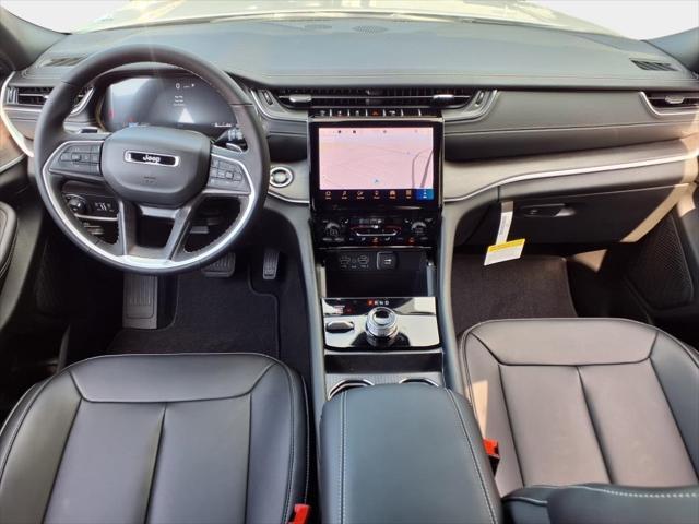 new 2025 Jeep Grand Cherokee car, priced at $37,244