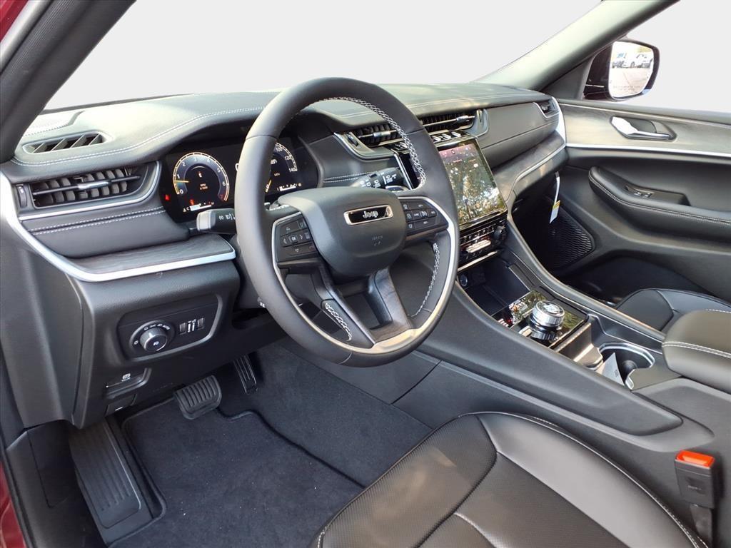 new 2025 Jeep Grand Cherokee L car, priced at $44,627