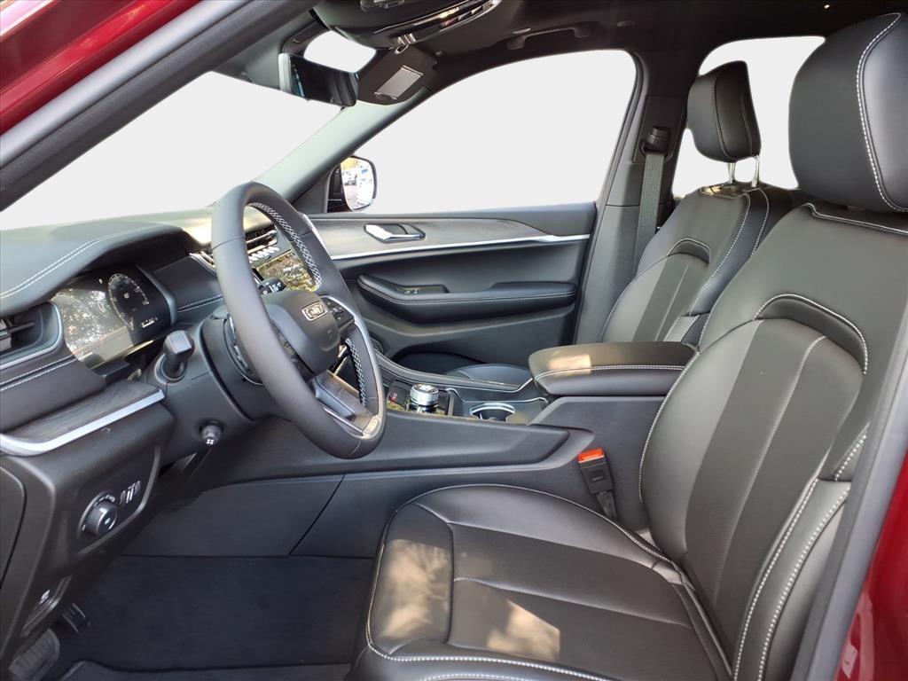 new 2025 Jeep Grand Cherokee L car, priced at $44,627