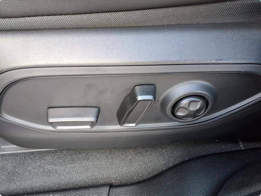 new 2025 Jeep Grand Cherokee L car, priced at $44,627