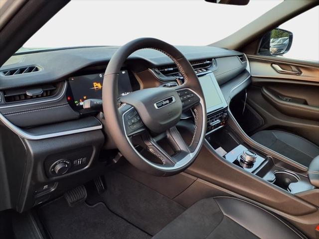 new 2025 Jeep Grand Cherokee L car, priced at $41,421