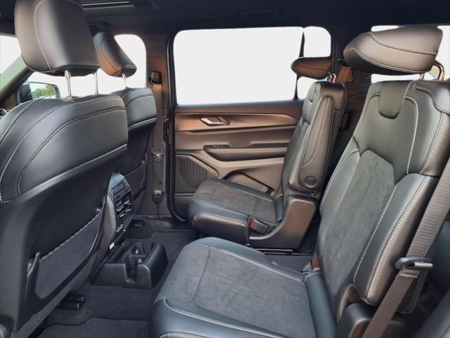 new 2025 Jeep Grand Cherokee L car, priced at $41,421
