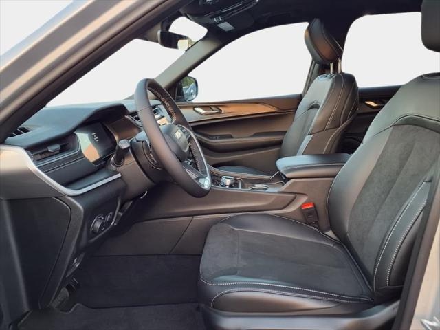 new 2025 Jeep Grand Cherokee L car, priced at $41,421