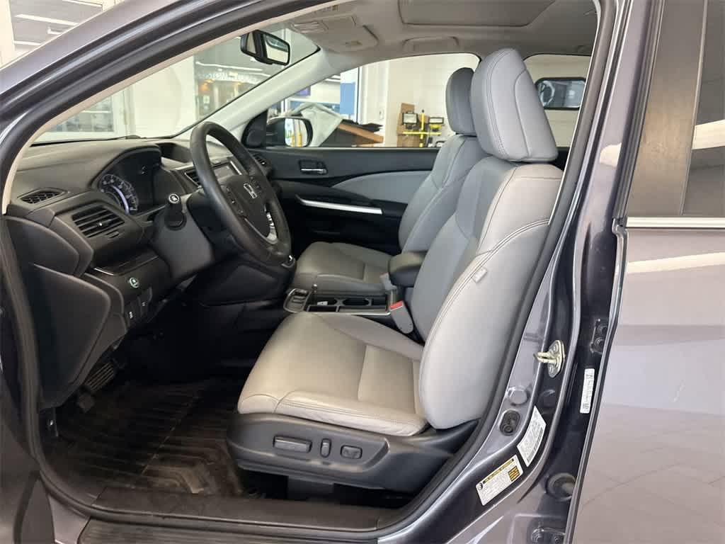 used 2016 Honda CR-V car, priced at $15,376