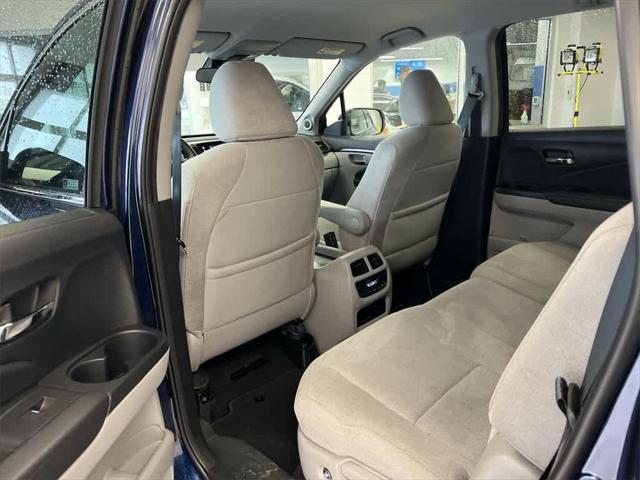 used 2020 Honda Pilot car, priced at $25,253