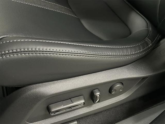 new 2025 Honda Pilot car, priced at $52,405