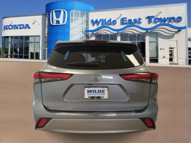 used 2020 Toyota Highlander car, priced at $34,880