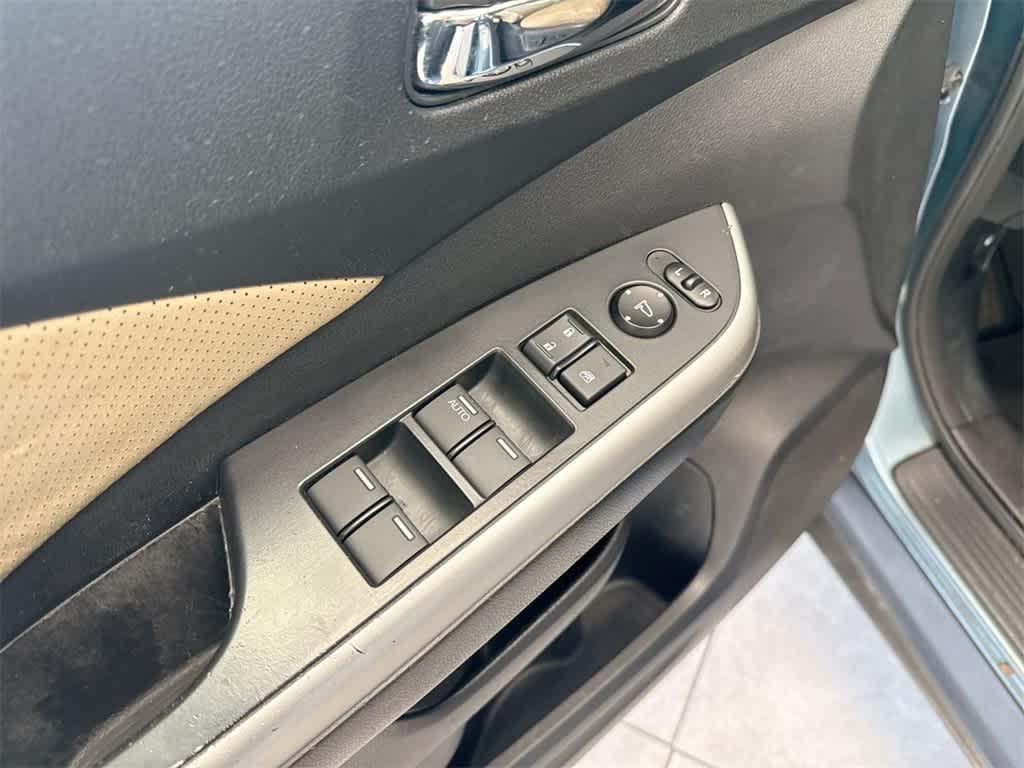 used 2015 Honda CR-V car, priced at $14,109
