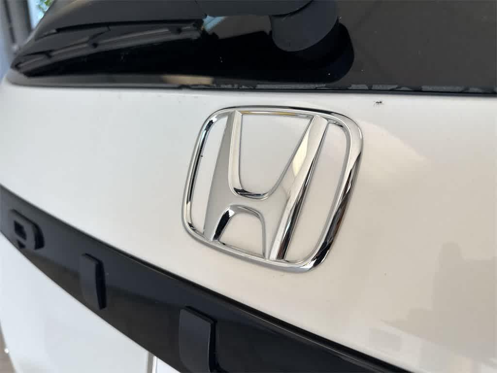 used 2025 Honda Pilot car, priced at $46,598
