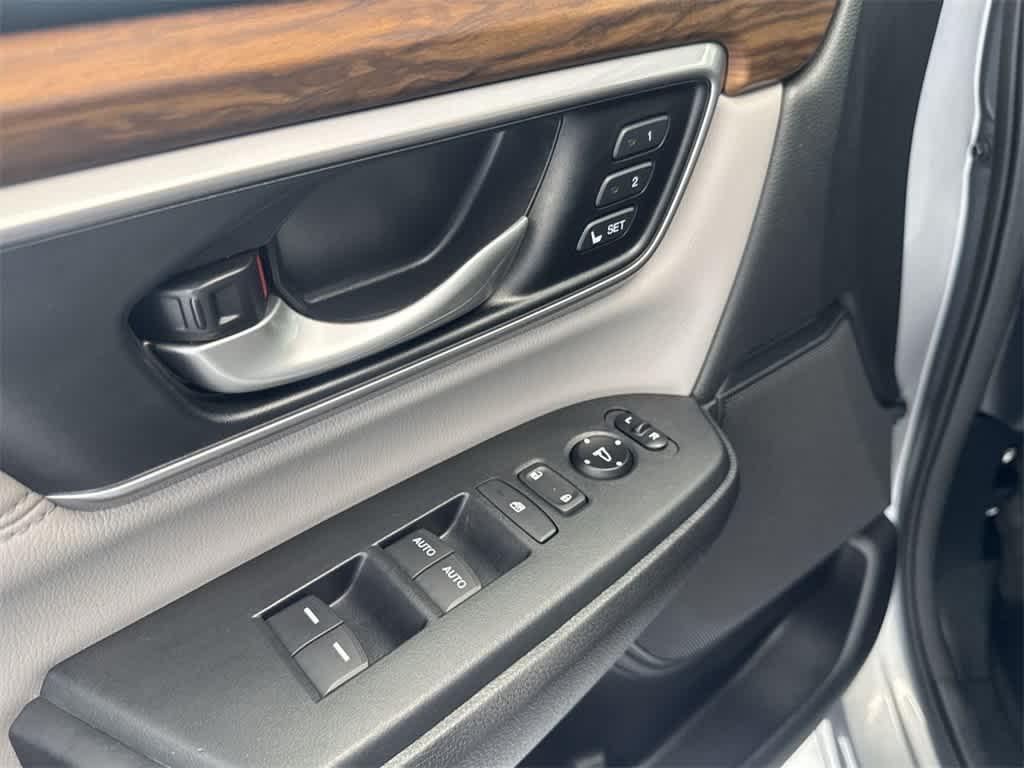 used 2017 Honda CR-V car, priced at $17,931