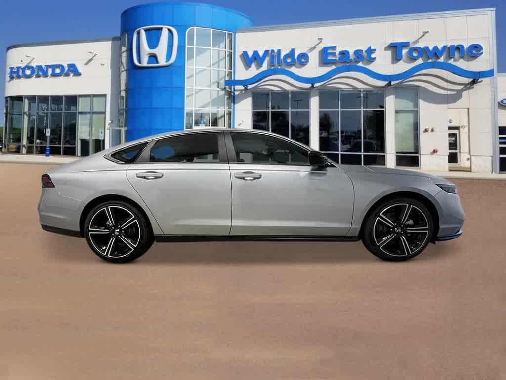 new 2025 Honda Accord Hybrid car, priced at $33,615
