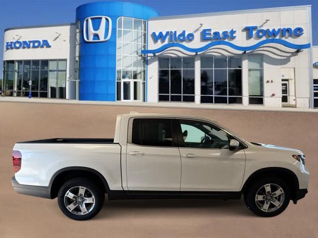 used 2025 Honda Ridgeline car, priced at $39,999