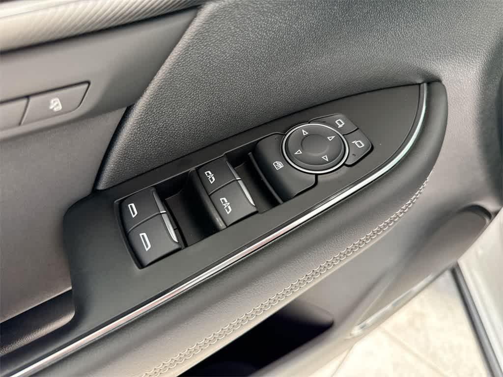 used 2025 Buick Envision car, priced at $34,992