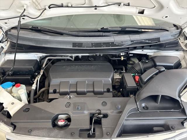 used 2013 Honda Odyssey car, priced at $13,999