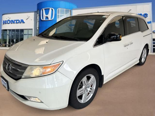 used 2013 Honda Odyssey car, priced at $13,999