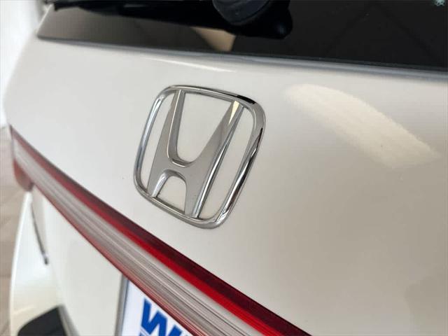 used 2013 Honda Odyssey car, priced at $13,999