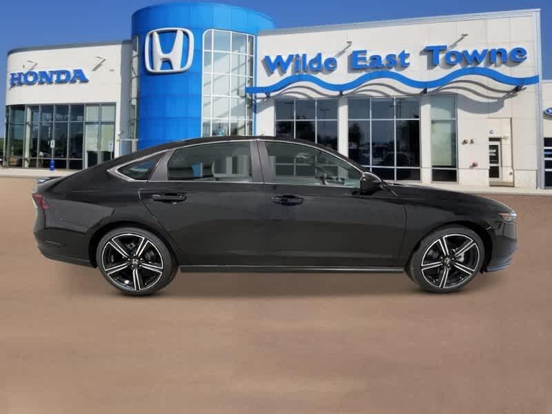 new 2025 Honda Accord Hybrid car, priced at $33,469