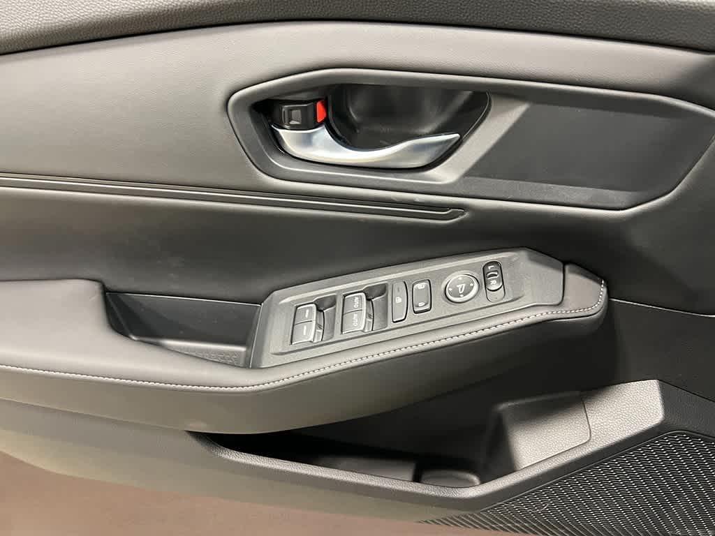 new 2025 Honda Accord Hybrid car, priced at $33,469