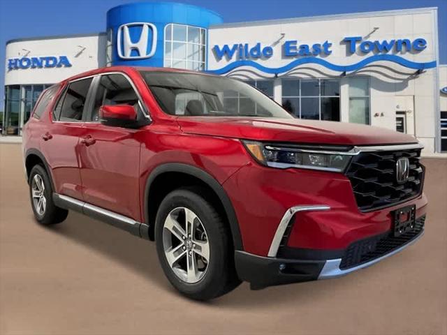 new 2025 Honda Pilot car, priced at $45,842