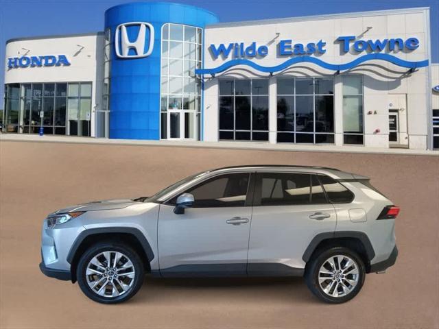 used 2020 Toyota RAV4 car, priced at $29,753