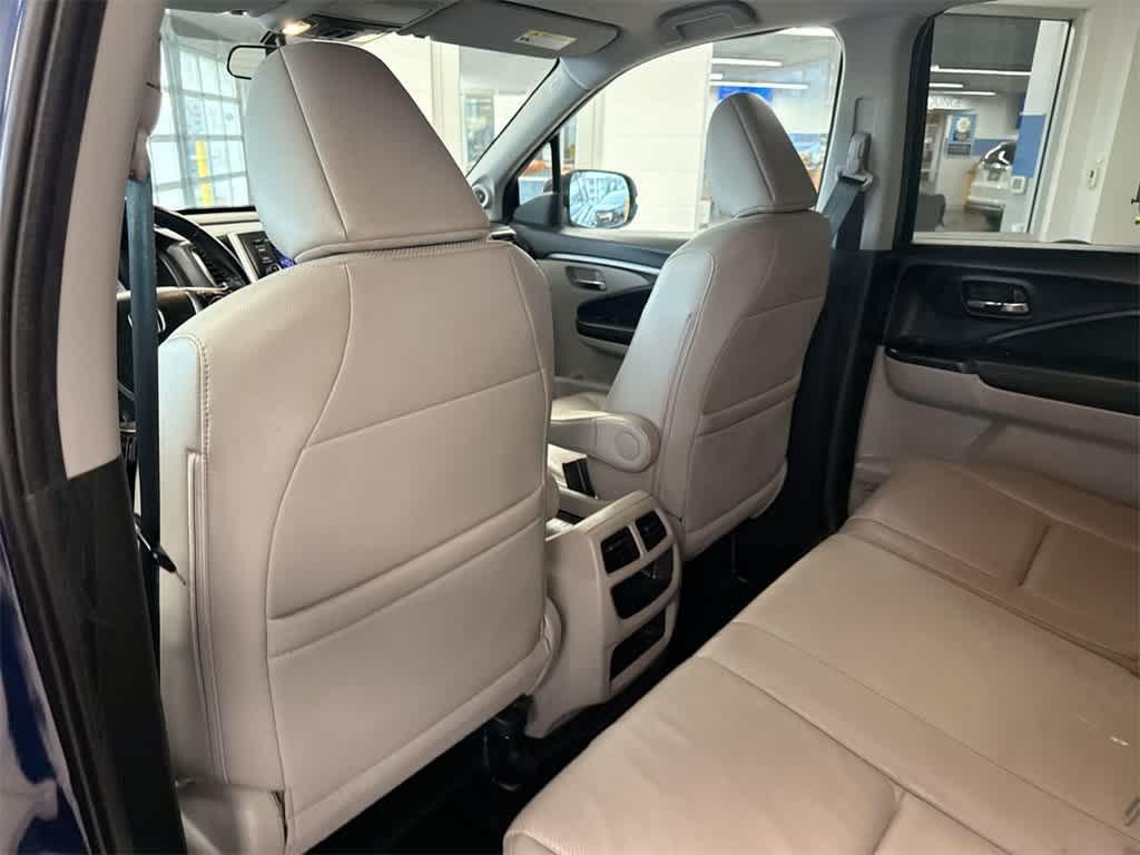 used 2019 Honda Ridgeline car, priced at $27,889